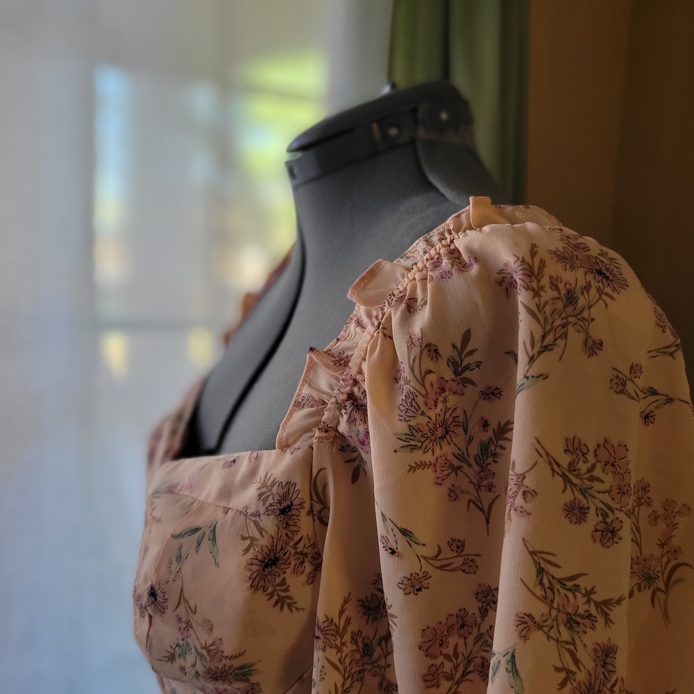 Astr Floral Corset Blouse with Ruffle in Pink Purple New With Tags Size Large - Picture 5 of 10